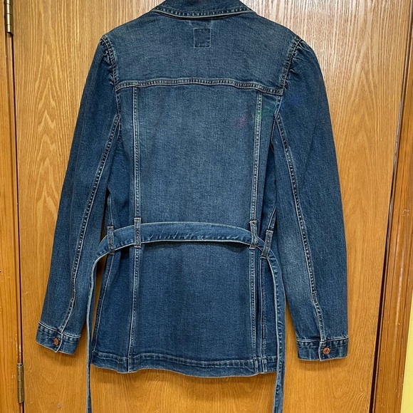 Like New  GAP Puff Sleeve Denim Belted Jacket Size Large - Picture 8 of 10